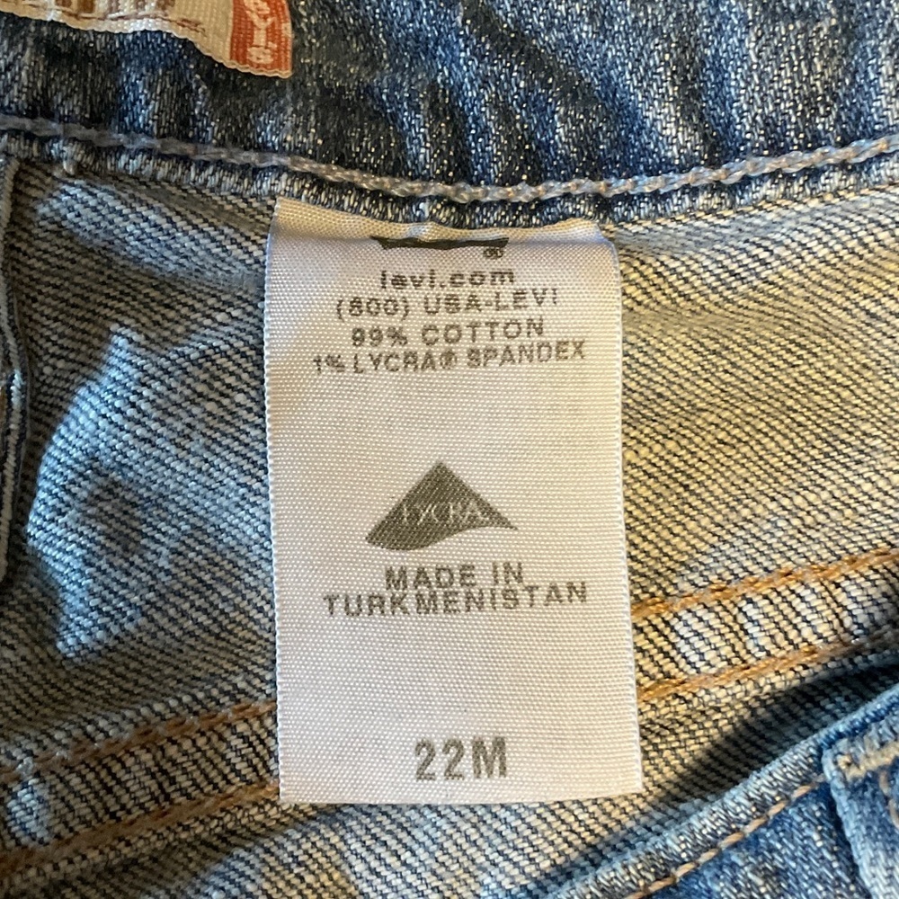 Denim Capris for Women - Picture 6 of 7